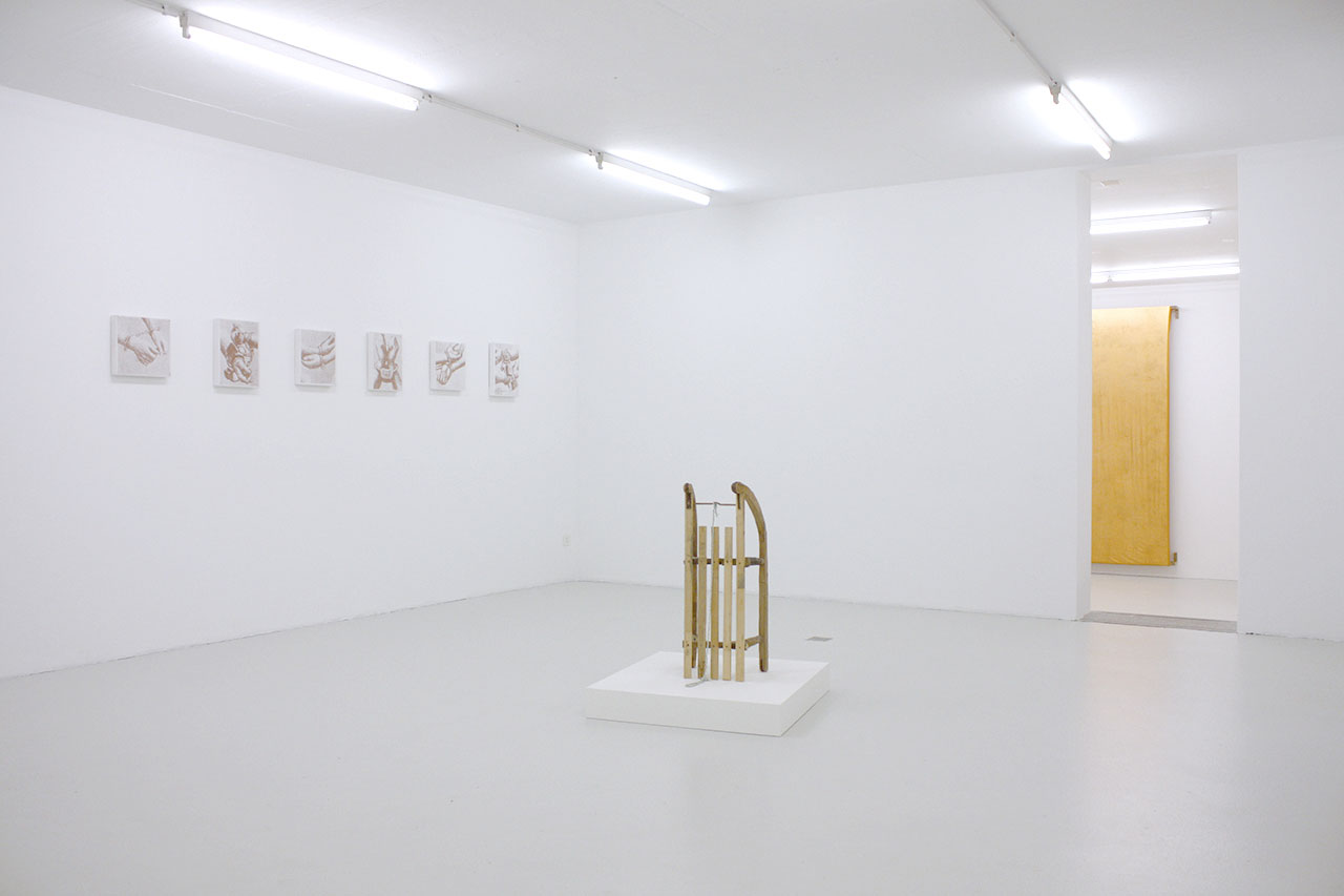 BEHIND-THE-GLASS-1280-IMG_3488ok